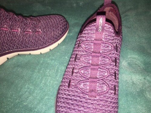 Skechers Women's Sporty Tennis Shoe Slip-on in Purple, Size 5, Pre-owned - Picture 4 of 5
