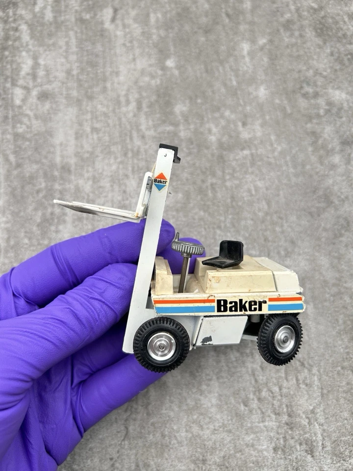 Carretilla elevadora Baker diecast 1:30 Mini-Gama 9205 D1455 Foto 4 de 4