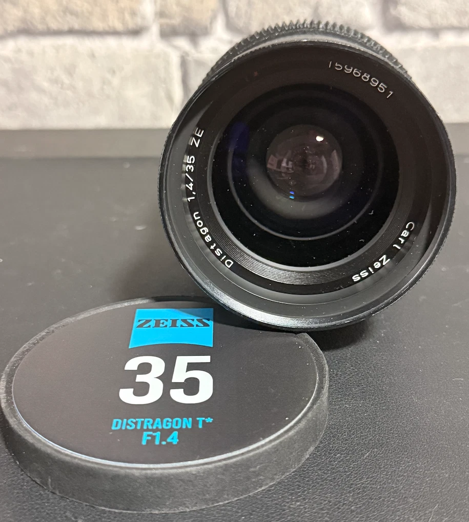 ZEISS Distagon T* 35mm Focal f/1.4 Camera Lenses for sale - eBay