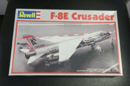 Revell 1/100 F-8E Crusader  (4057)  - Photo 1/2