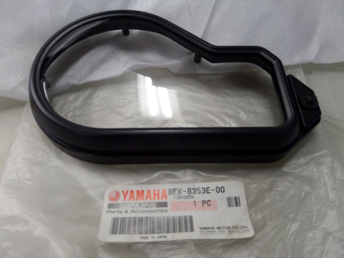NOS Yamaha OEM Meter Upper Case 2003 RX10 2002-2003 SXV700 8EK