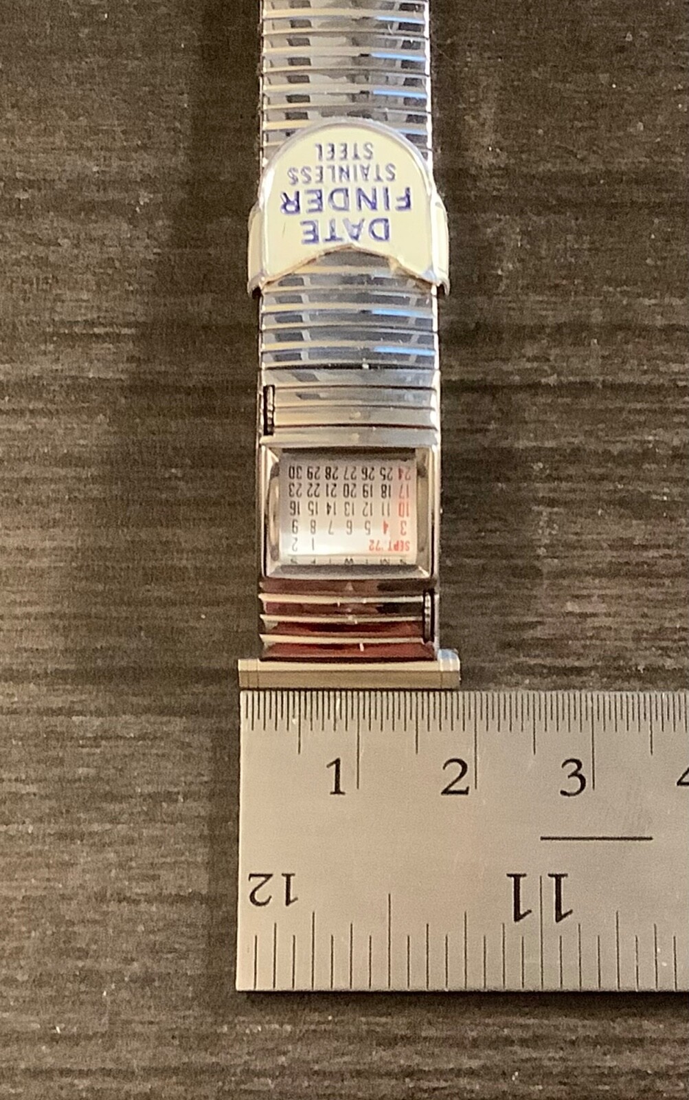 speidel-stainless-vintage-date-finder-calendar-nos-stretch-watchband
