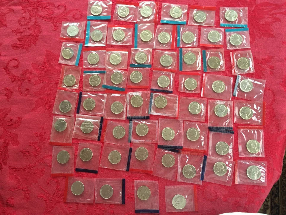 1968-1981 1984-1999 P + D BU Jefferson Nickels Juego de violonchelo como nuevo Ejecutar 60 monedas Foto 2 de 2