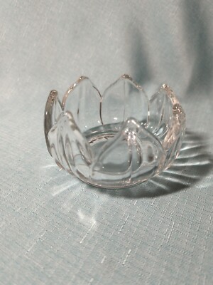 BEAUTIFUL VINTAGE 4'' TULIP SHAPED GLASS CRYSTAL BOWL/CANDY DISH