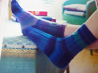 Strickanleitung zum Stricken Unisex Socken in Regia selbststreifend 4-fädig Sockengarne