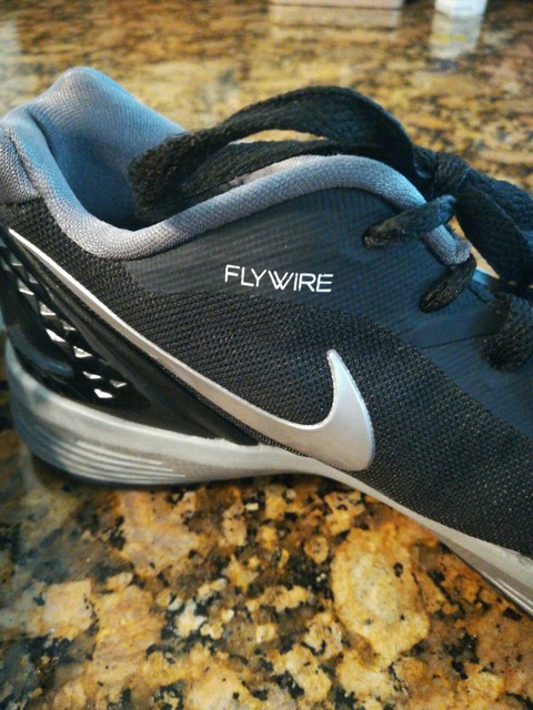 Nike flywire Womens Athletic Shoes Sneakers Black Silver Size 7.5 | eBay