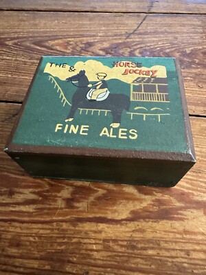 Vintage  The Horse & Jockey Fine Ales  Hand Painted Small Green Wood Box