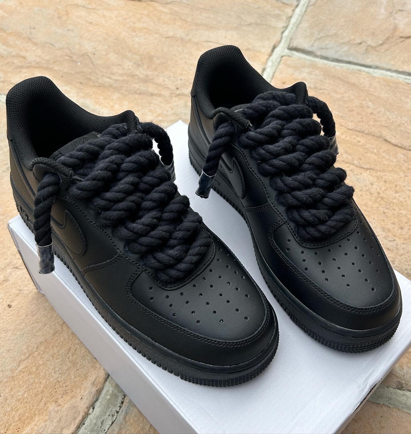 NIKE AIR FORCE 1 ROPE LACE CUSTOM BLACK BLACKOUT UK 9 BRAND NEW IN