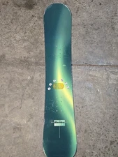 Vintage Ride System 151 Snowboard  Thermal Cap Technology 151cm All Mountain