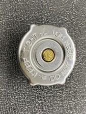 2011-20 Jeep Grand Cherokee 5.7l Hemi Radiator Cap Oem 52028974aa 2011-20 Jeep Grand Cherokee 5.7l Hemi Radiator Cap Oem 52028974aa