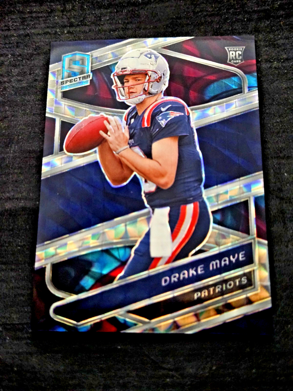 2024 Panini Spectra Interstellar /60 RC Drake Maye Rookie Holo Prizm #3 GRADE ME