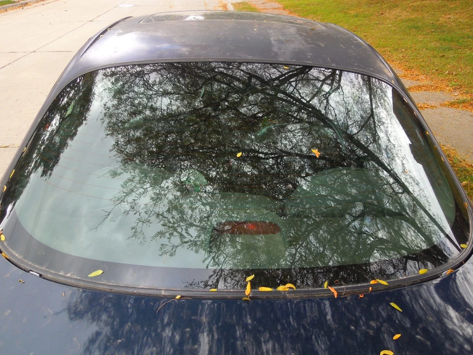 2002 Ford Escort  Foto 2 de 4