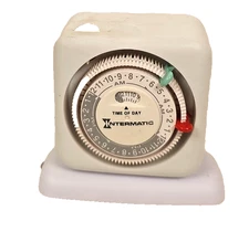 Intermatic Time-All Model TN 111 Indoor Timer On/Off Switch & Rotary Settings