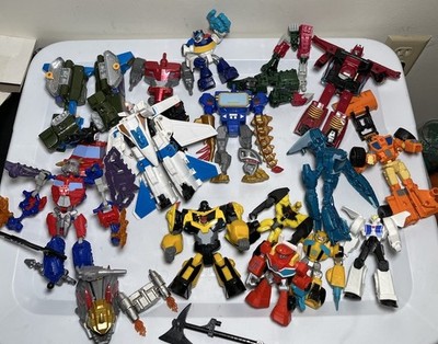 Vintage Huge Lot Of Transformers And Parts 1990s Over 100 Pcs Plastic READ Des