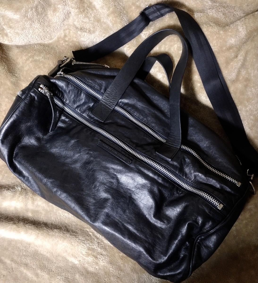 Marc By Marc Jacobs Authentic Beaut.Genuine Leather Travel/Duffel