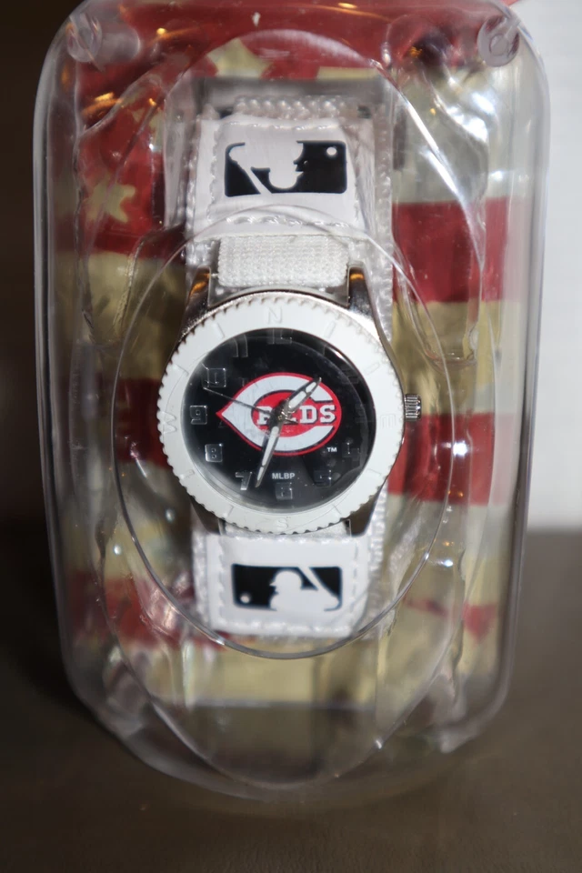 NEW - MLB Cincinnati Reds Unisex White Watch Game Time Adjustable Straps - Image 2 of 4