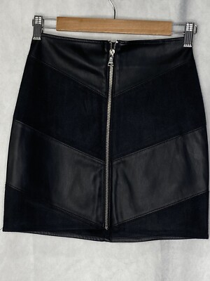Express Women’s Mini Skirt Black Faux Leather Zip Up Size 00