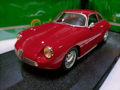 Cult 1/18 Alfa Giulietta Sprint Zagato Red Collection Resin Model Car - Picture 1 of 6