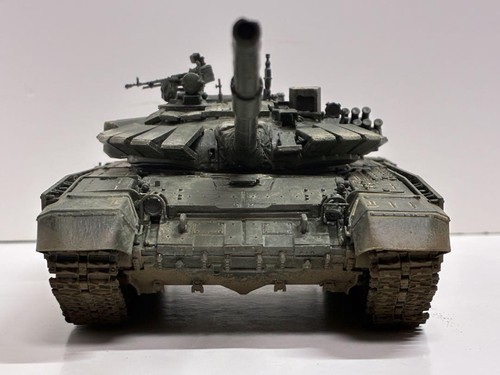 Mon Model 1/35 T-72B3M Main Battle Tank Built & Painted 8787956et5 - Picture 2 of 6