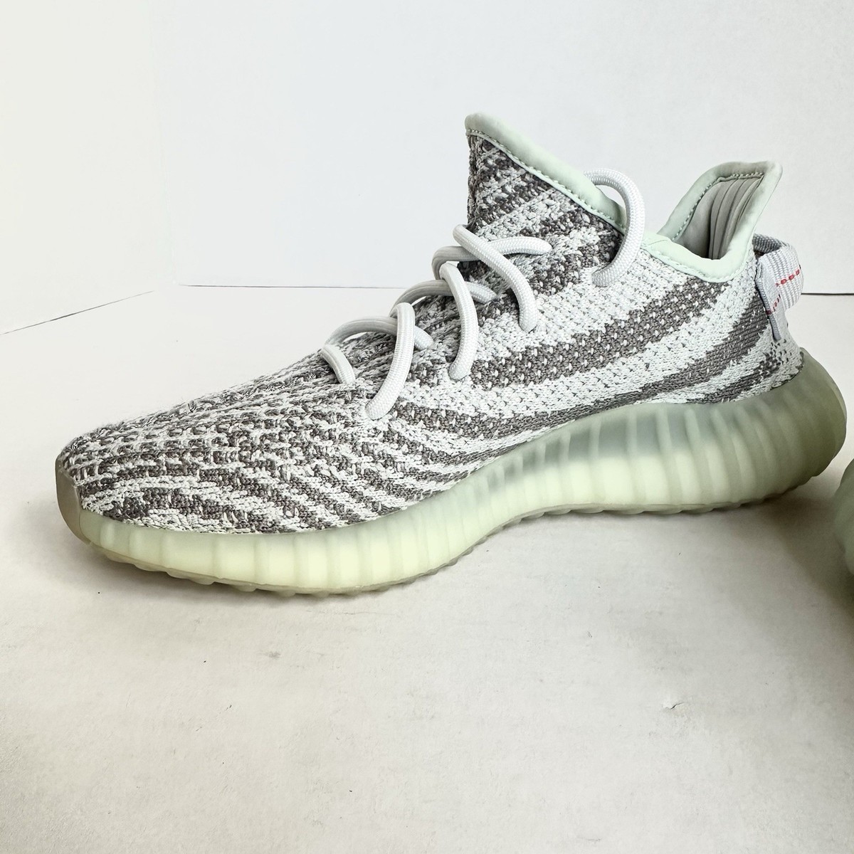 Adidas Yeezy Boost 350 V2 Zebra Sneakers Mens 6 SPLV 350 779001