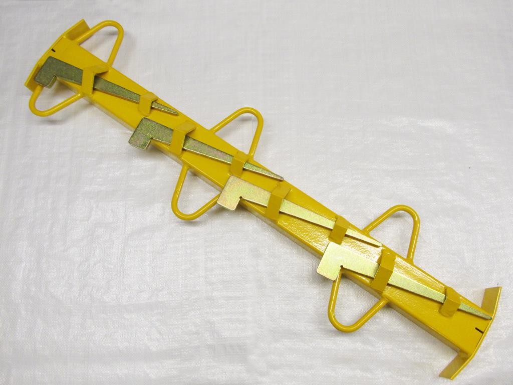 Steel Fence Strainer Clamp (1M Wire Mesh Stock Straining)
