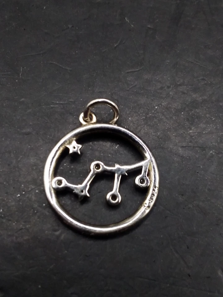 Colgante Constelación Plata 925 Piedras Transparentes Posiblemente Marca Swarovski Fabricante Foto 2 de 4