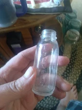8oz Evenflo baby bottle no cap Made in USA in great condition 
