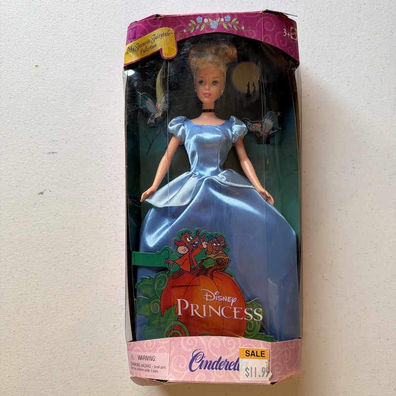 2000 Mattel Barbie Disney Princess Cinderella 12" Doll Unused New in Box