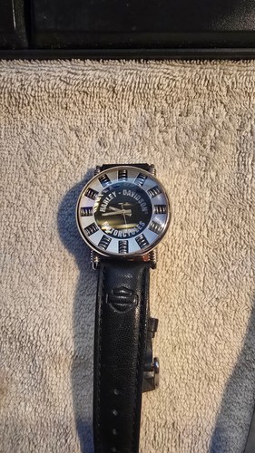 Genuine Harley Davidson Collectible Timepiece Watch 99604-95V A0106
