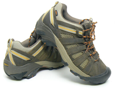 KEEN Voyageur Vented Hiking Shoes Men's US EU