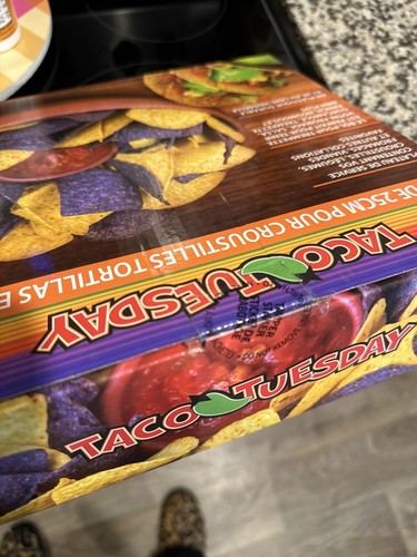 Taco Tuesday 10” Tortilla Chip & Salsa Bowl Serving Tray Dipping Bowl Taco Salsa - Picture 5 of 7
