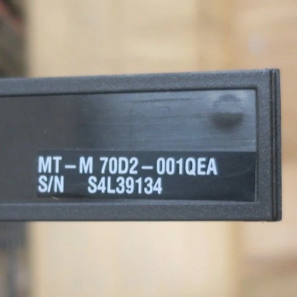 Lenovo ThinkServer RD650 2x 8-Core E5-2630v3 2.4GHz 16GB 24x 2.5" bays 2u Server - Image 3 of 3