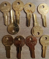Lot 10 pc  IN8  Key Blanks / L1054B Key Blank/ ESP Made in the USA NOS
