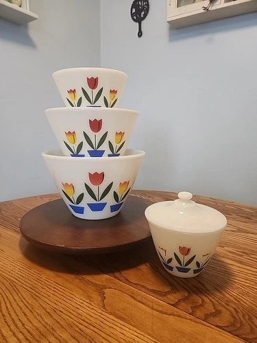 Fire King Tulip Bowls Set of 3 With Lidded Grease Bowl