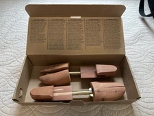 Aromatic Cedar Shoe Trees Adjustable Size Small 100% Natural /Cedar