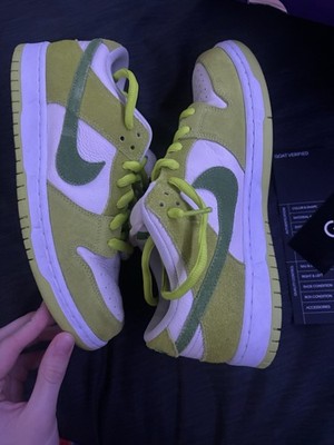 Nike SB Dunk Low Green Apple Sneakers Size 9.5