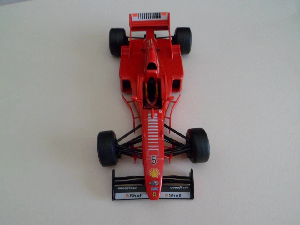 BURAGO FERRARI F1 - F310B ANNO 1997 M. SCHUMACHER SCALA 1:24  MADE IN ITALY - Immagine 3 di 4
