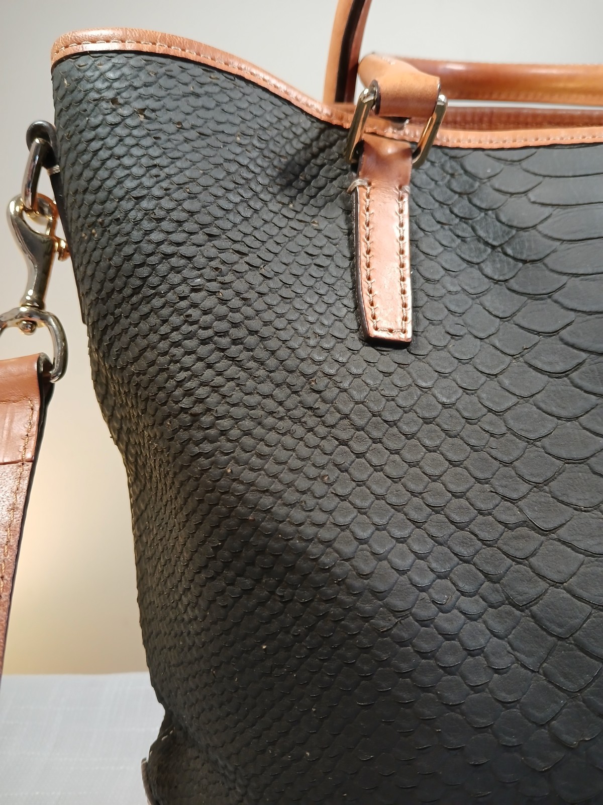 Dooney And Bourke Python Medium  Handbag - image 4