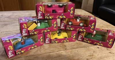 PG Tips Celebrating 40 Years Bump And Go Set Chimp Monkey Rennwagen Konvolut