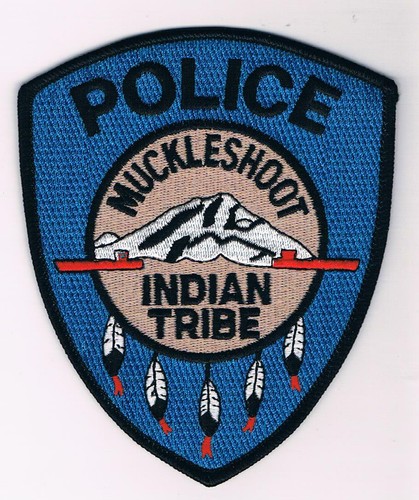 U.S.A. MUCKLESHOOT INDIAN TRIBE POLICE PATCH WA. POLICIA