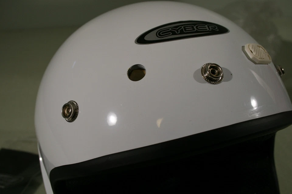 CyberU6 Casco Bicicleta de Calle Moto Blanco XS Extra Pequeño 641250 Falta 1 Ventilación Foto 2 de 3