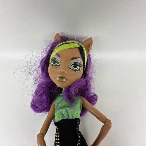Wave 3 Clawdeen Wolf Monster High Doll Shoes Dress Earrings - Picture 2 of 10