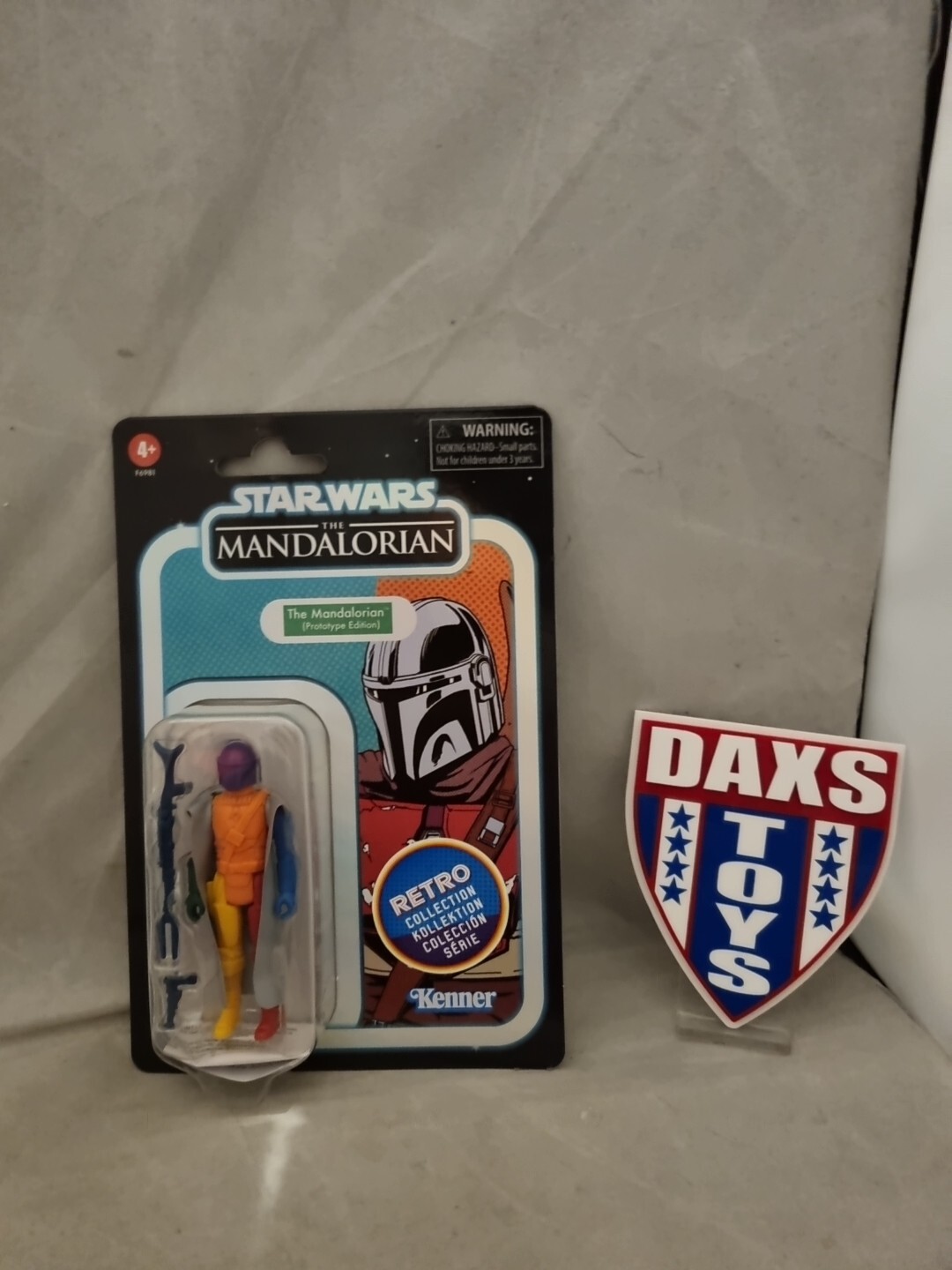 STAR WARS 3.75"" Retro Collection - The Mandalorian Prototype Edition Figure New