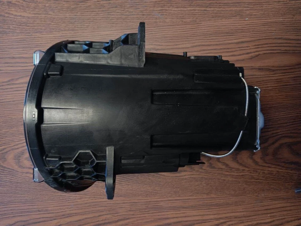 Driver Side Headlight Lamp Assembly For 19-23 Mercedes-Benz G550 G63AMG Vehicles - Image 3 of 4