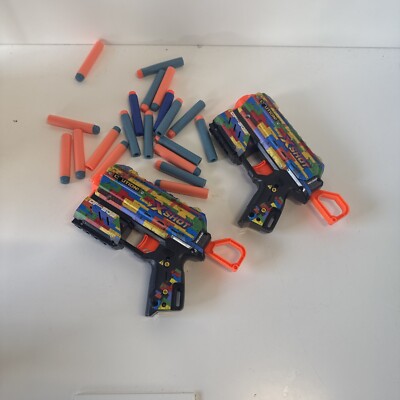 2er Pack Schrotfelle Pistolen mit Kugeln 