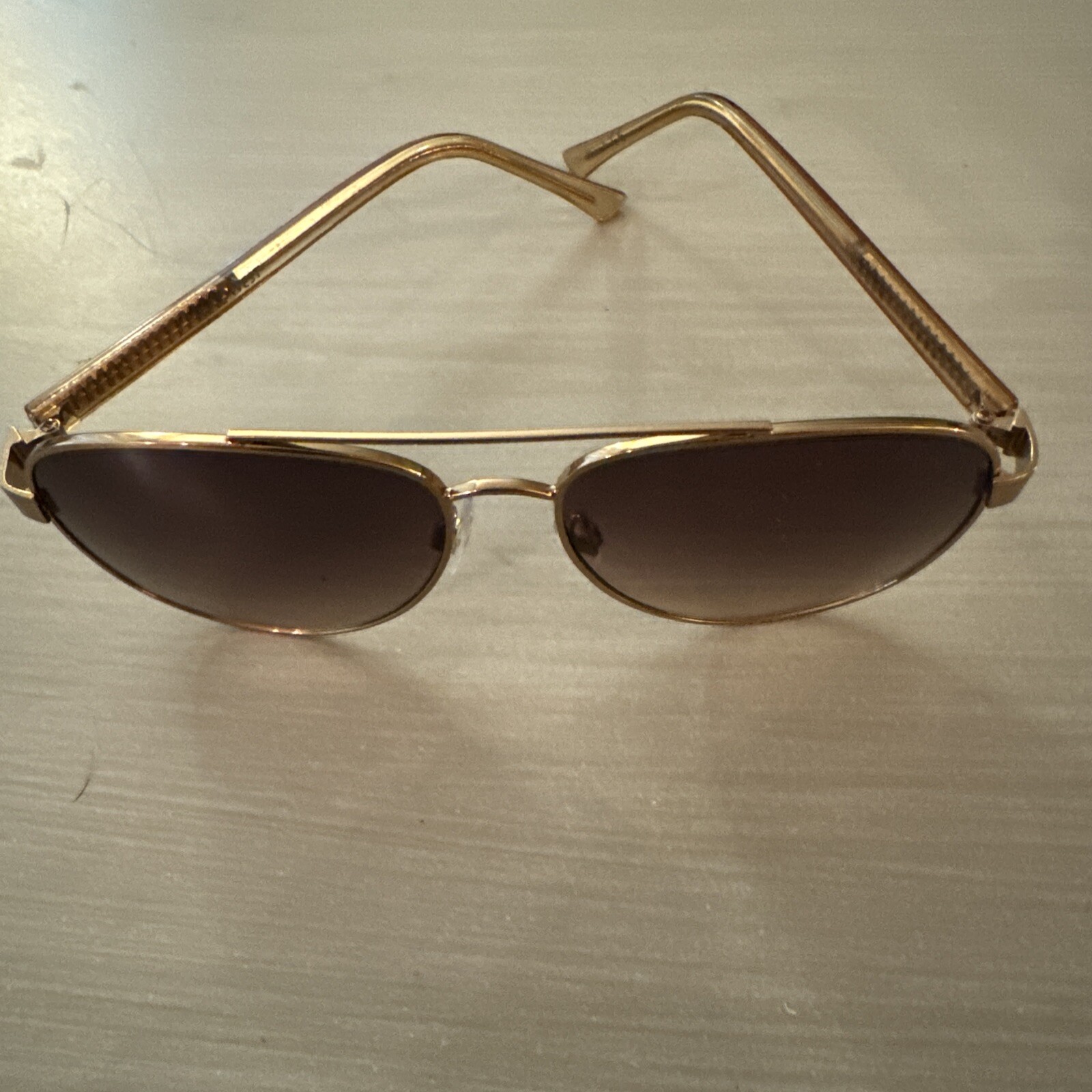 Nine West Aviator occhiali da sole montatura oro