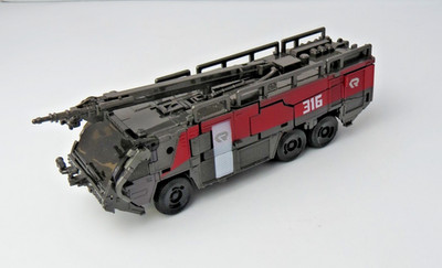 3rd Party Transformable TW-1024 Supreme Leader (wie Sentinel Prime)