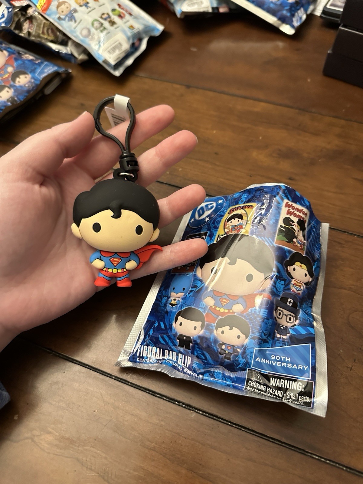 Collectibles: Superman Keychain - DC Universe - OPEN - New