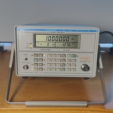 Marconi 2022D RF Signal Generator 10kHz-1GHz CW AM FM