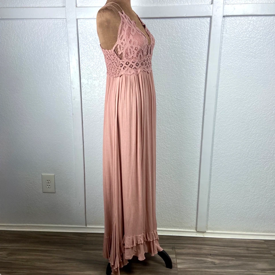 Free People FP One Adella Maxi Dress M Pink Lace Crochet Boho Chic Cottagecore - Image 4 of 4